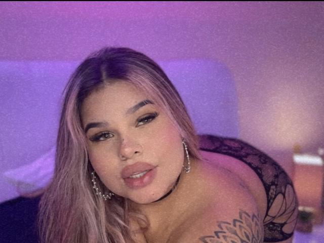 JulianaSousa - Live porn &amp; sex cam - 22145233