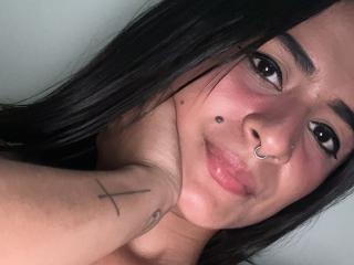 MichelleBenett - Live porn &amp; sex cam - 22145473