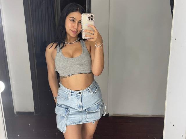 SarahXRouse - Live porn &amp; sex cam - 22147245