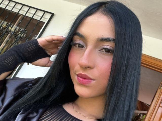 EmmaWaltter - Live porn &amp; sex cam - 22148409