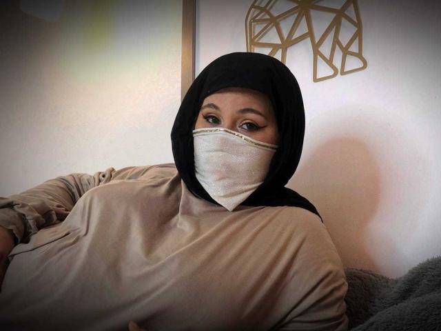 SalmaAzaman - Live porn &amp; sex cam - 22150733