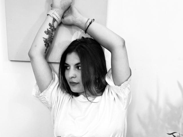 Rachelbx - פורנו בשידור חי ומצלמת סקס - 22151805