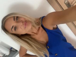 AshleySensual - Live porn &amp; sex cam - 22156065