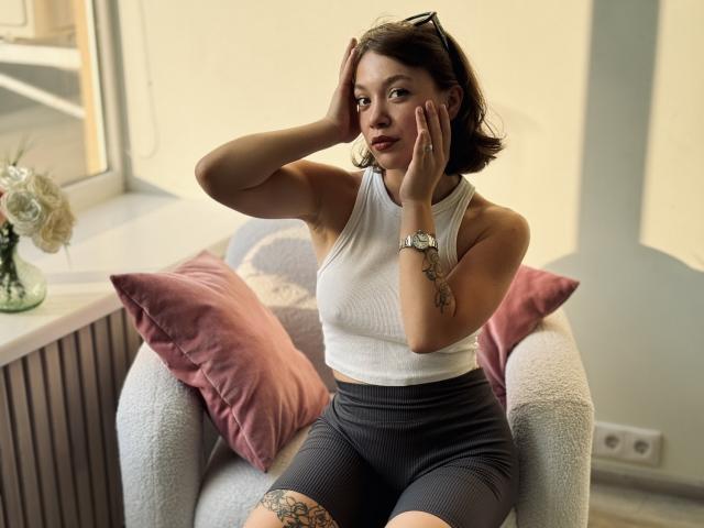 KiraDripe - Live sexe cam - 22158537