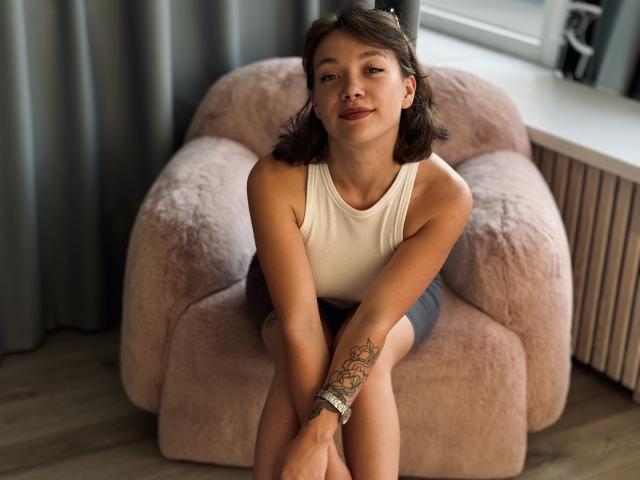 KiraDripe - פורנו בשידור חי ומצלמת סקס - 22158705