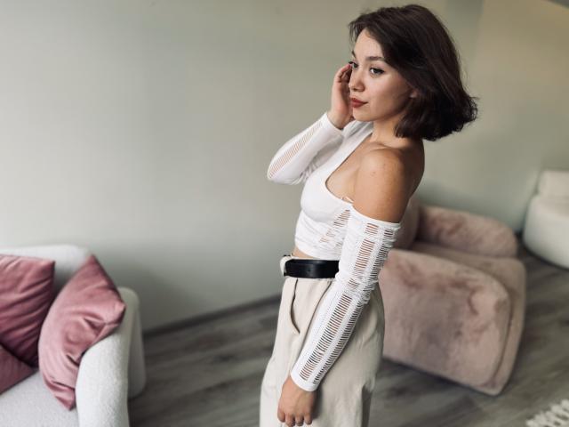 KiraDripe - Live porn &amp; sex cam - 22158821