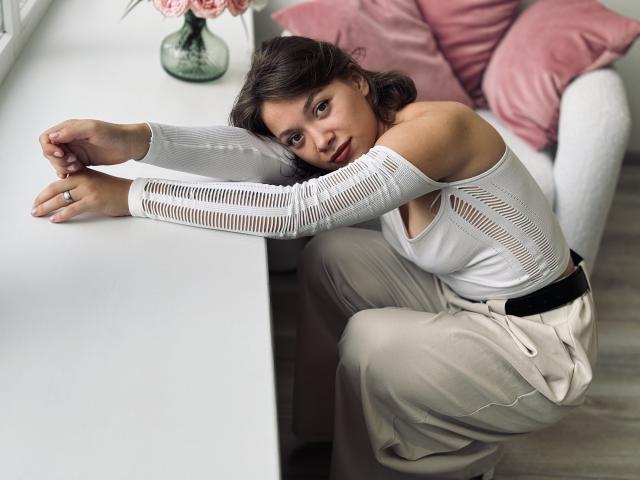 KiraDripe - Live sex cam - 22158841