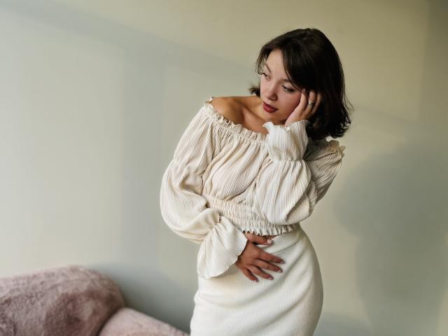 KiraDripe - Live sex cam - 22158845