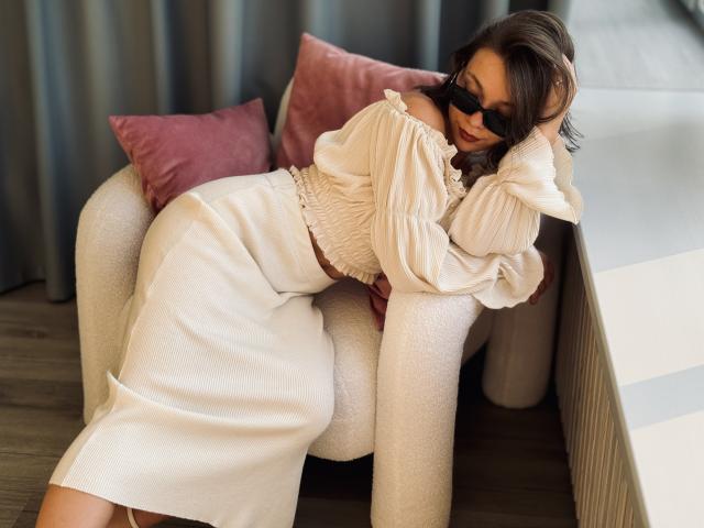 KiraDripe - Live porn &amp; sex cam - 22158981