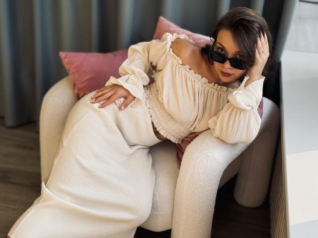 KiraDripe - Live porn &amp; sex cam - 22159133