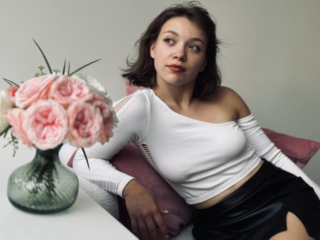 KiraDripe - Live porn &amp; sex cam - 22159437