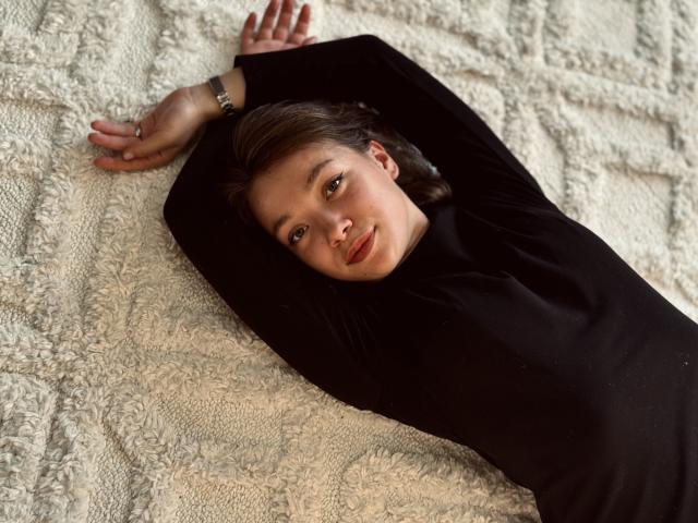 KiraDripe - сексуальная веб-камера в реальном времени - 22159821