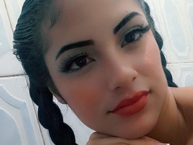 CamilaFerrara - Live porn &amp; sex cam - 22168169