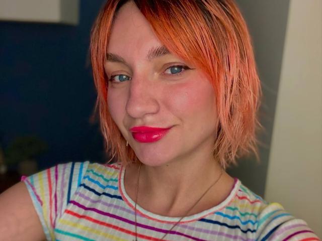 ArinaWins - Live porn &amp; sex cam - 22173537