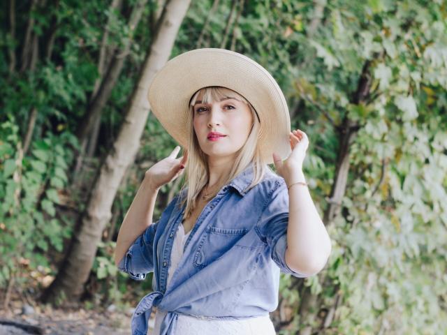 MilanaCraids - Live porn &amp; sex cam - 22174217