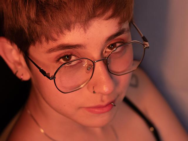 AlexSmiith - Live Sex Cam - 22175405