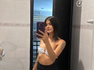 MichelleBenett - Live porn &amp; sex cam - 22175453