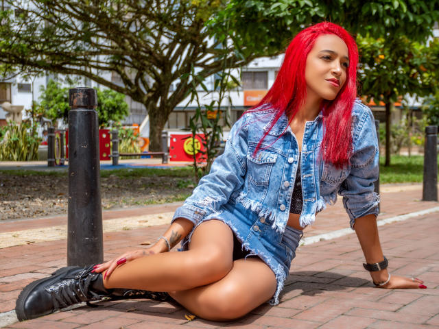 AmbarFox - Live porn &amp; sex cam - 22175505