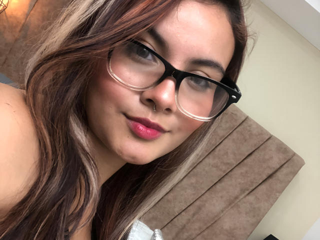 DaphneScott - Live porn &amp; sex cam - 22179533