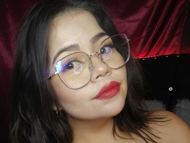 LilyArouse - Sexe cam en vivo - 22180105