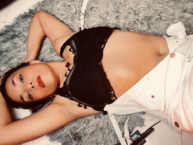 AmberDemons - 라이브 포르노 &amp; 섹스 캠 - 22182429