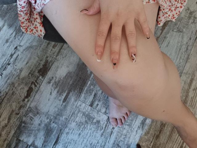 Leiliia - Élő pornó és szexkamera - 22183081