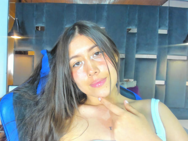 MaraLain - Live sex cam - 22183437