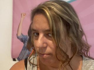 CathyCharls - Sexe cam en vivo - 22188957