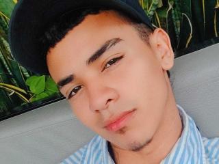 AndresHots - Live porn &amp; sex cam - 22190241