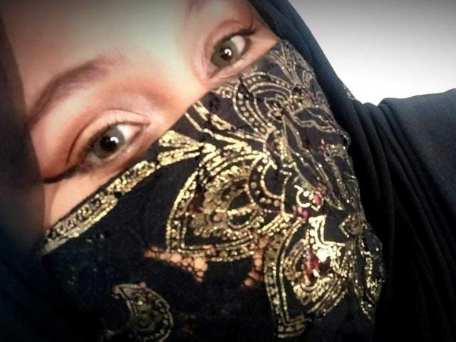 SalmaAzaman - Live porn &amp; sex cam - 22190509