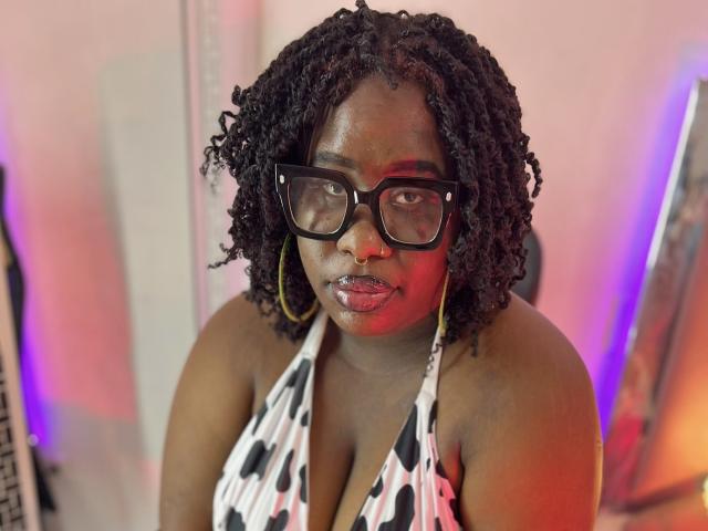 NinamiS - Live sex cam - 22190521