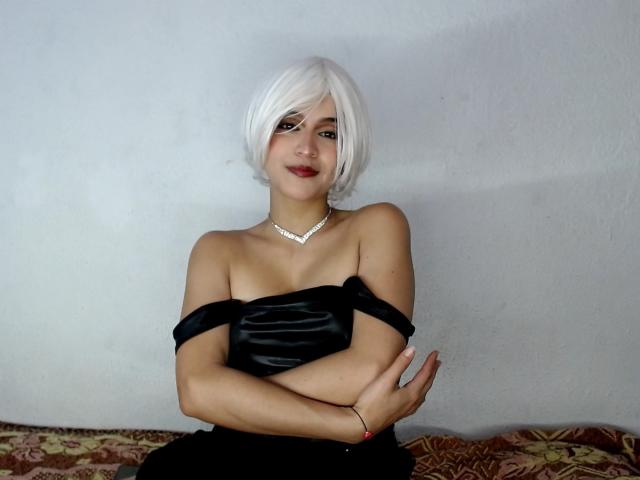 CollinsCharlotte - Sexe cam en vivo - 22191745