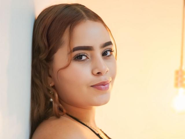 EmmyHolt - Sexe cam en vivo - 22192105