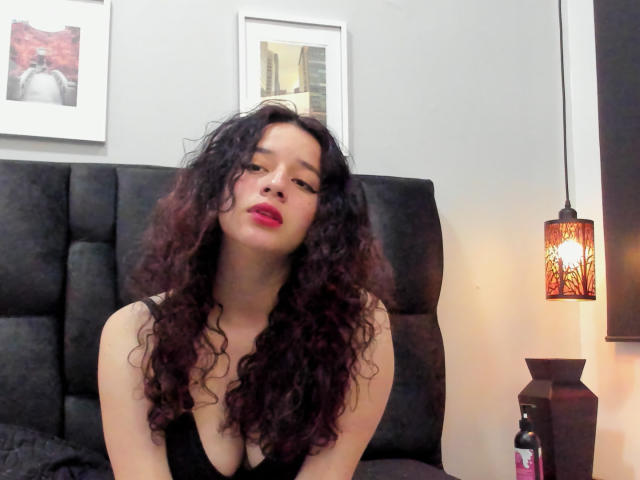 VenusCream - Live sex cam - 22192281
