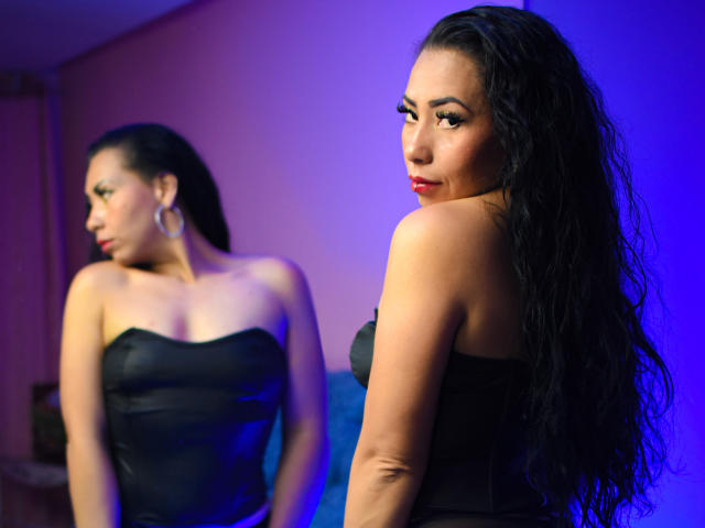 MorganTheas - Live sex cam - 22194937