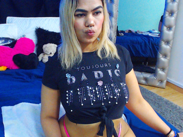 TarahDustin - Live sex cam - 22196213