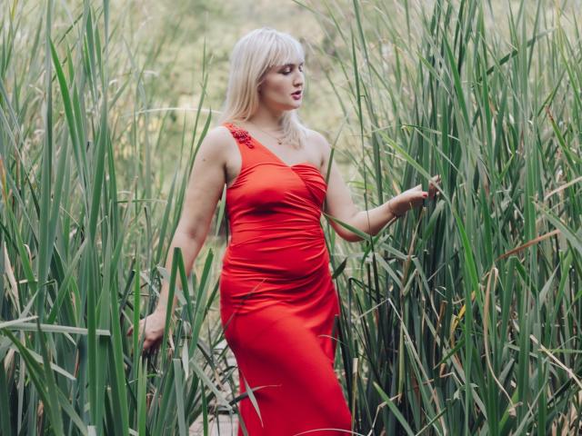 MilanaCraids - Sexe cam en vivo - 22196885