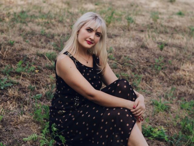 MilanaCraids - Sexe cam en vivo - 22196969