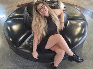 MileTantric-hot - Live porn &amp; sex cam - 22198989