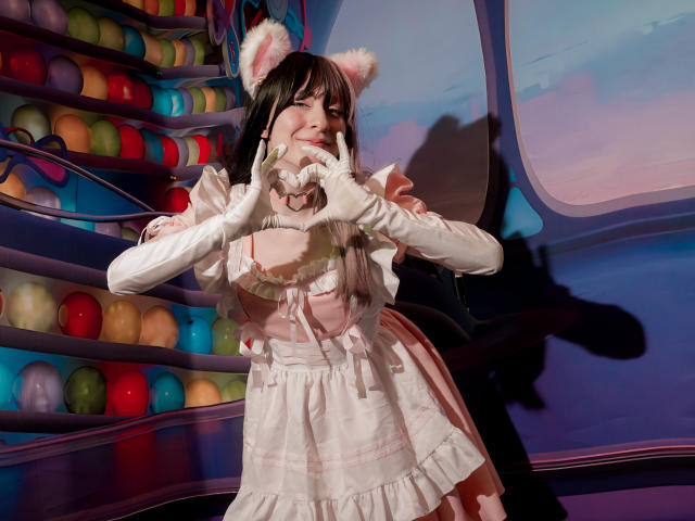 SadieAntolini - Live porn &amp; sex cam - 22201977