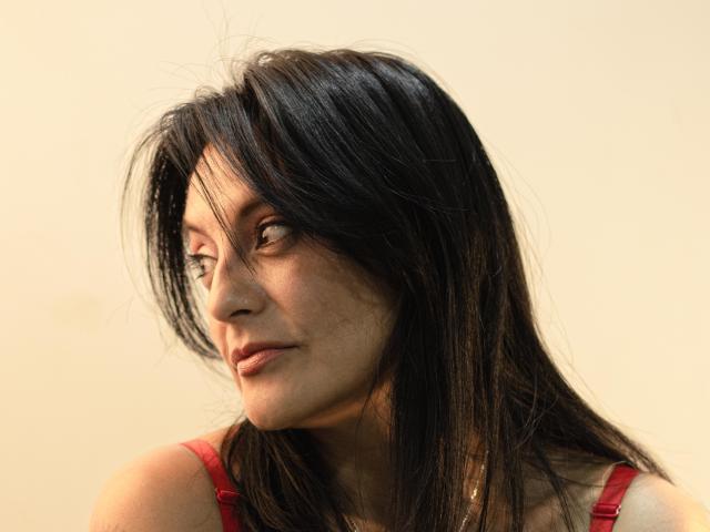 ZuzanaHot - Live porn &amp; sex cam - 22202677