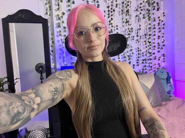 SarahRousen - Live porn &amp; sex cam - 22206505