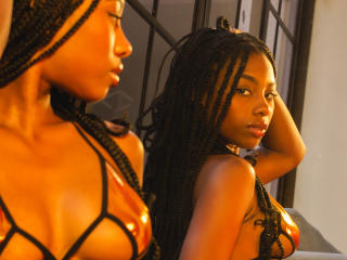 EbonyMore - Live porn &amp; sex cam - 22208661