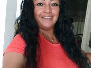 Crysmia - Live porn &amp; sex cam - 22209097