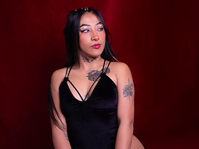 CamilaLinette - Live porn &amp; sex cam - 22209769