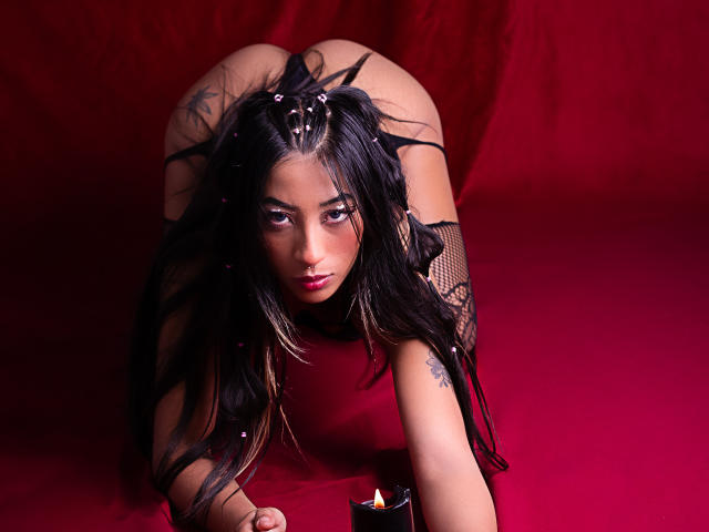 CamilaLinette - Live porn &amp; sex cam - 22209805