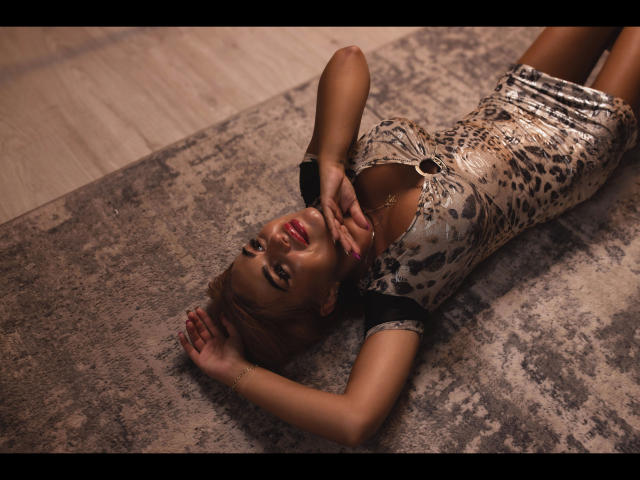 JennySugar-hot - сексуальная веб-камера в реальном времени - 22212037