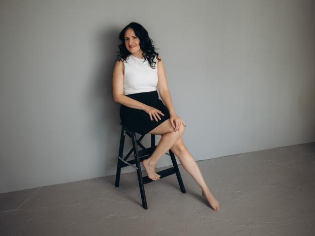 TayaBoret - Live porn &amp; sex cam - 22215301