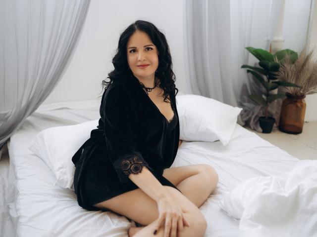 TayaBoret - Live porn &amp; sex cam - 22215537