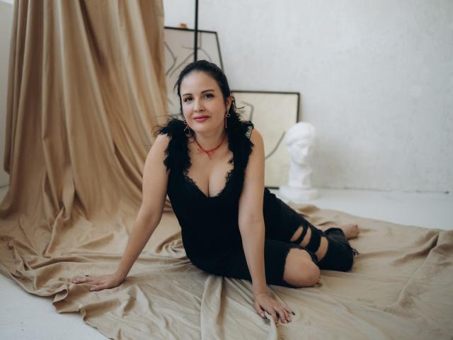 TayaBoret - Live porn &amp; sex cam - 22215617